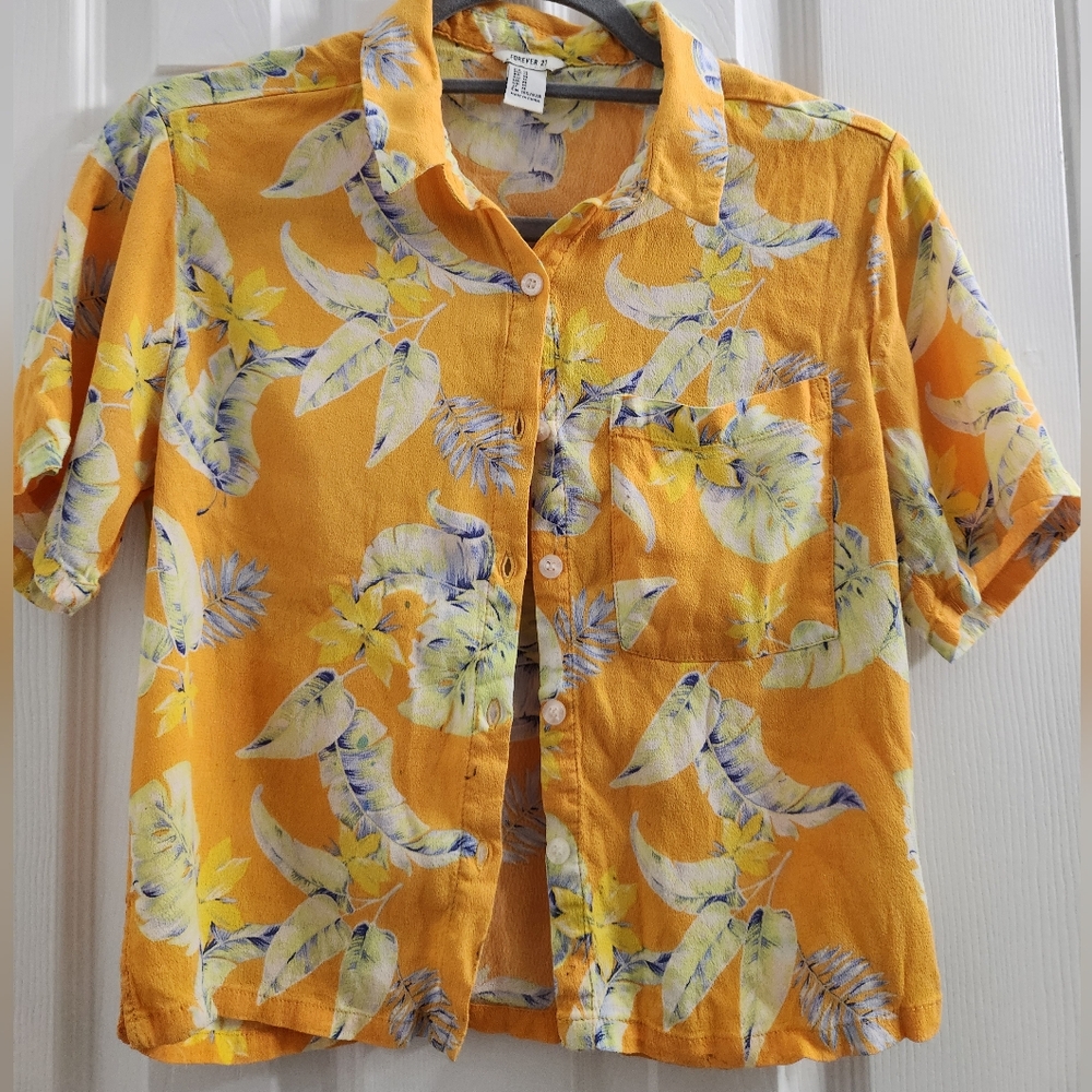 Forever 21 Yellow and Blue Casual Button Down Shirt